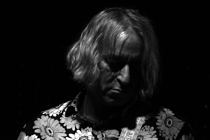 2019-06-26 The Minus 5, Johnny Brenda's Philly (17) peter buck